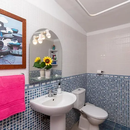 别墅 San Miguel Lovely 3 Bedroom *