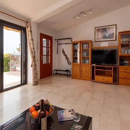 San Miguel Lovely 3 Bedroom Βίλα Σαν Μιγκέλ ντε Αμπόνα