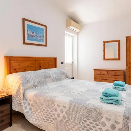 San Miguel Lovely 3 Bedroom *